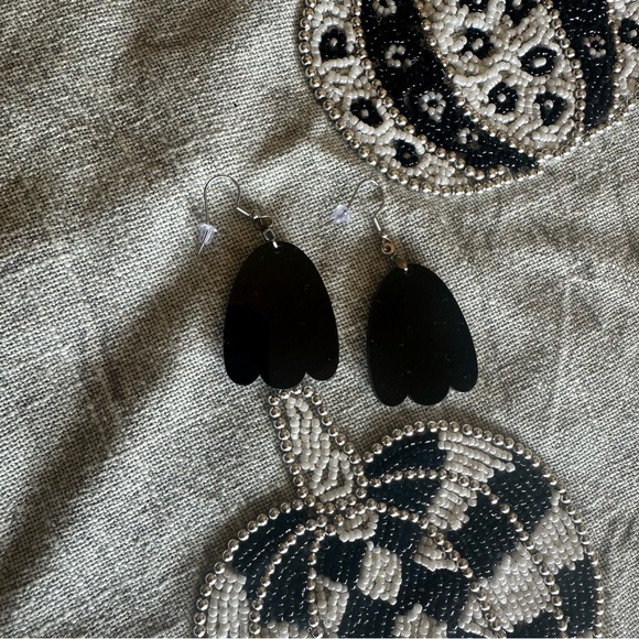 Halloween Fall Ghost 👻 Acrylic Stainless Steel Fish Hook Earrings Jewelry - Picture 10 of 11